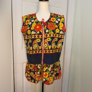 1970s Paisley Floral Scandi-Inspired Top